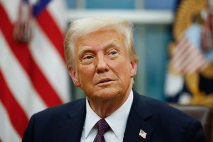 Donald Trump sebut Iran belum membayar harga yang cukup mahal meski ia sedang meninjau proposal damai baru