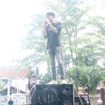 Pendemo Minta Perbaikan Jalan dan Lampu Jalan (Foto: AL)