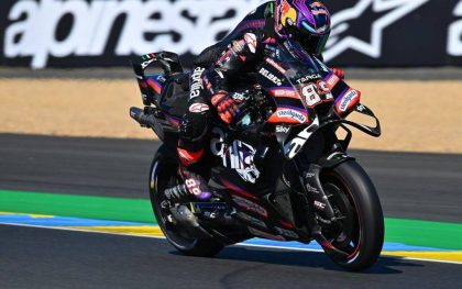 Pembalap tim Prima Pramac Racing, Jorge Martin keluar sebagai pemenang dalam balapan utama MotoGP Prancis 2026 (motosan)