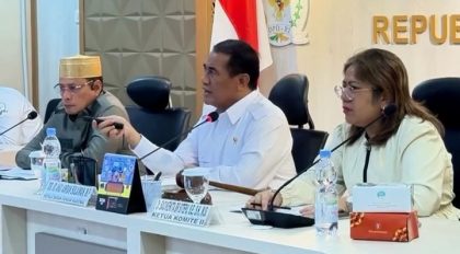DPD RI Bersama Mentan (Foto: MT)