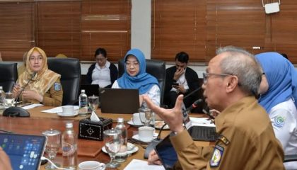 Rapat Evaluasi Layanan JKN (Foto: HMS)