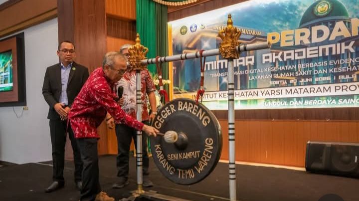Pembukaan Seminar Kesehatan (Foto: EL)