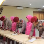Penandatanganan Pakta Integritas (Foto: Humas)