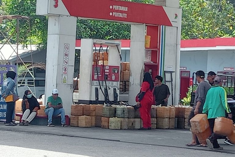 SPBU Kandai II Dompu (Foto: AL)