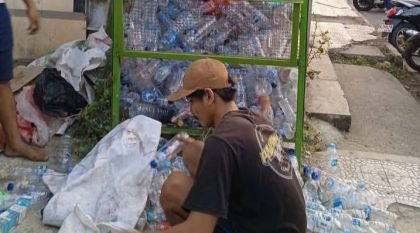Tebar Keranjang Sampah (Foto: BS)