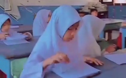 Aktifitas KBM SDN 27 Pekat (Foto: FT)