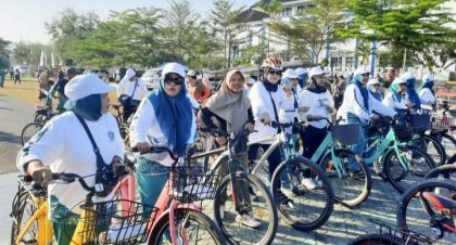 Ketua DWP Gowes Sepeda Santai (Foto: GW)