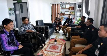 KPU LU Perkuat Demokrasi (Foto: LU)