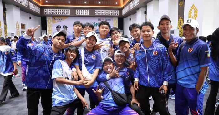 Kontingen Lombok Tengah (Foto: LT)