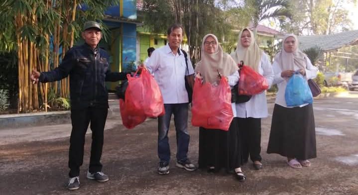 Rabu Amal Sampah (Foto: LH)