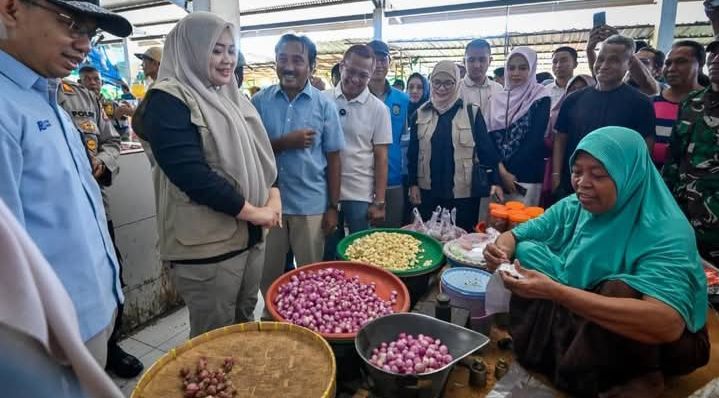 Pasar Ama Hami Kota Bima (Foto: AJ)