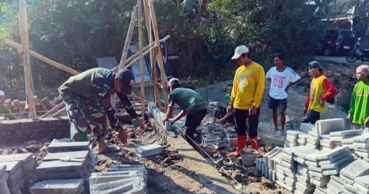 TMMD Bangun Musala (Foto: TM)