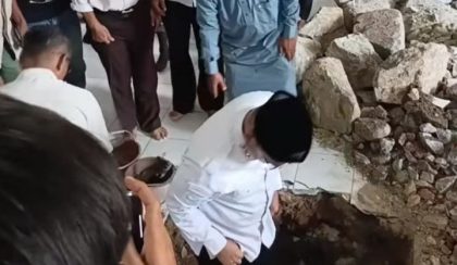 Peletakan Batu Pertama (Foto: KT)