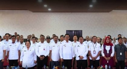 Evaluasi EPPD LPPD Sumbawa. (Foto: SB)
