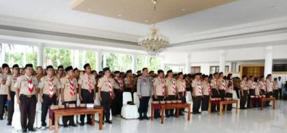 Pramuka Lotim Menuju Jamnas (Foto: LT)
