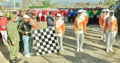 Dompu Gerak Jalan 8 KM (Foto: DP)