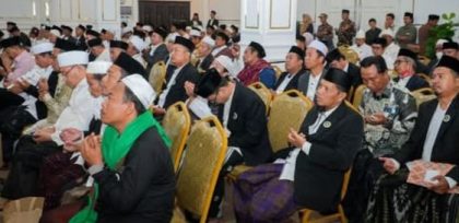 Pelantikan Jaringan Kiai NTB (Foto: MT)