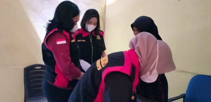 Tim Penyidik Kejaksaan Dompu (Foto: JK)