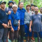 Gubernur NTB bersama warga Sesaot (Foto: LB)