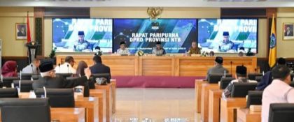 Rapat Paripurna DPRD NTB (Foto: MT)