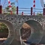 Jembatan Armco Garuda, Desa Woko (Foto: KD)