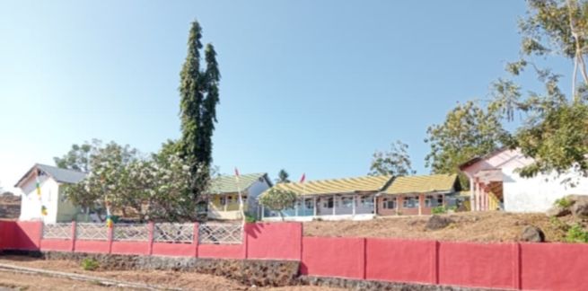 SDN 11 Kecamatan Pekat (Foto: AX)
