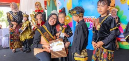 Lombok Tengah Perkuat PAUD (Foto: LT)