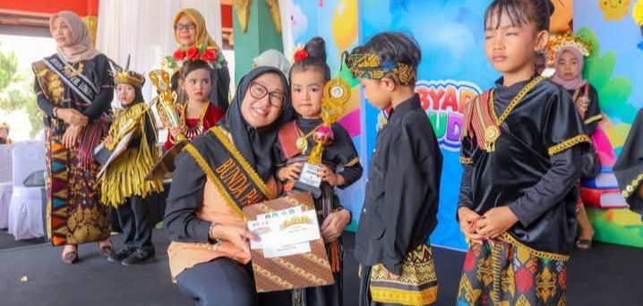 Lombok Tengah Perkuat PAUD (Foto: LT)