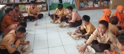 Jum'at berbagi (Foto: SP)