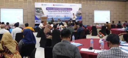 Penanganan banjir melalui FGD (Foto: BK)